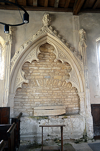 14th century tomb recess in the south aisle March 2014